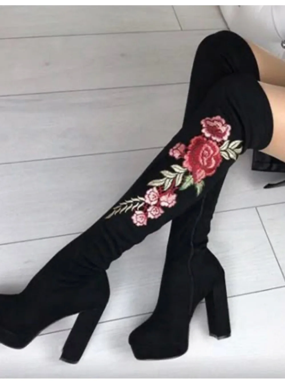 Steve Madden Black Over-the-Knee Boots with Red Rose Embroidery 8.5